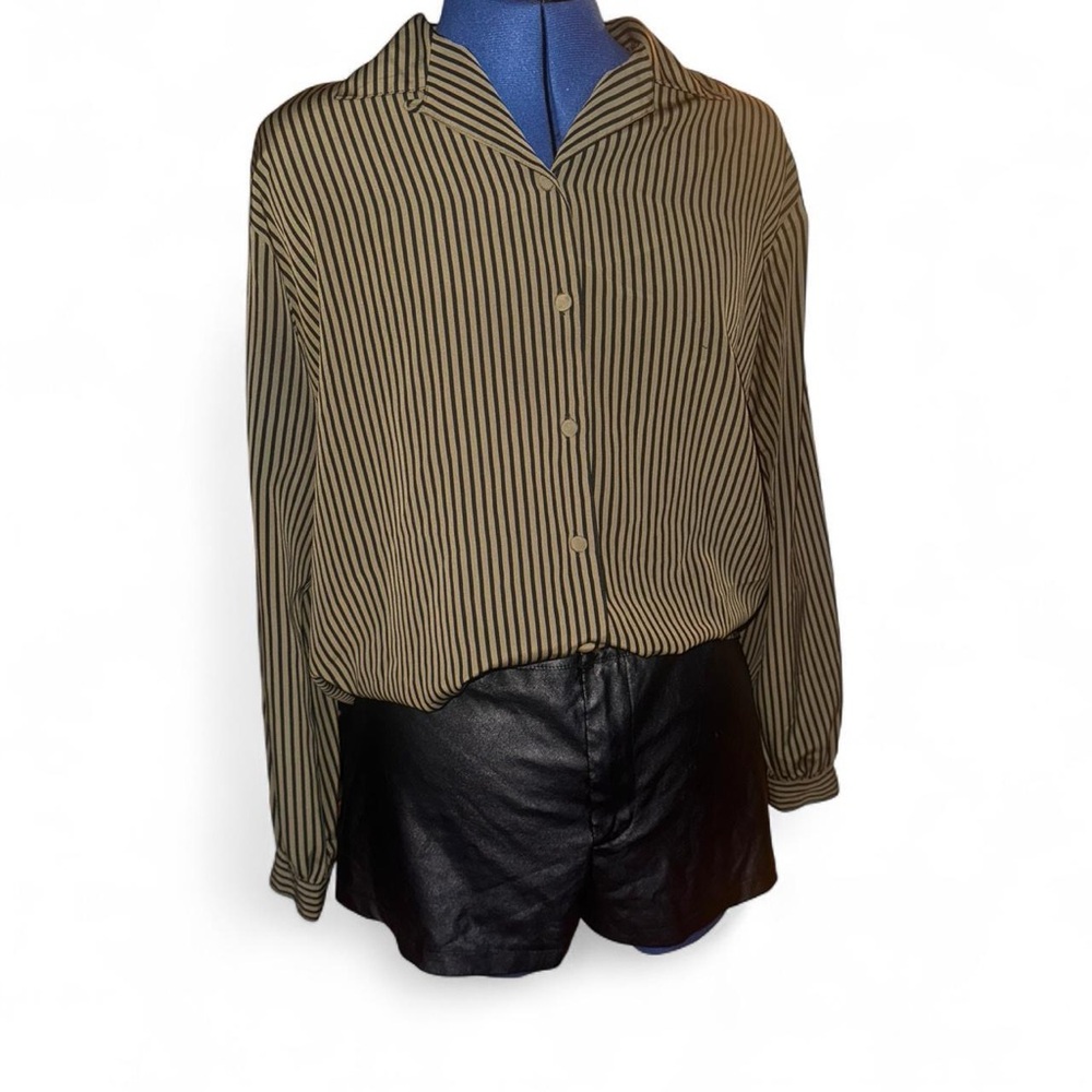 Yves St. Clair Black and White Striped Blouse